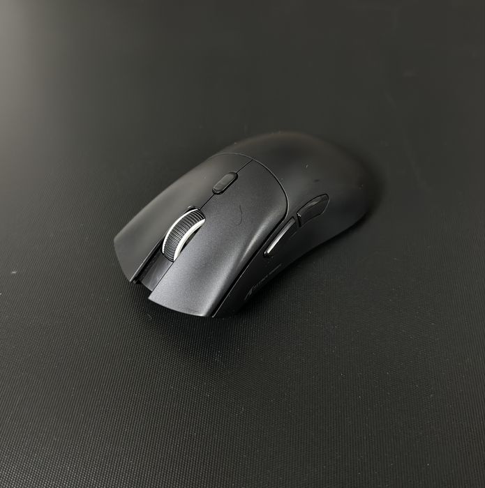 Мышки от Attack Shark R1 и Logitech G102