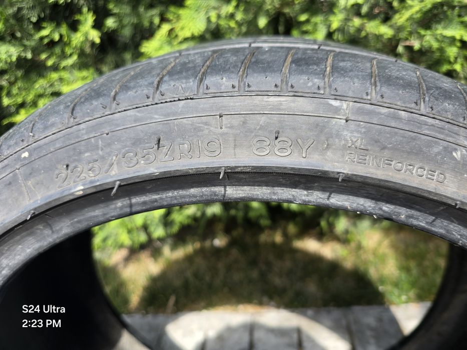 Anvelope 225/35 R19