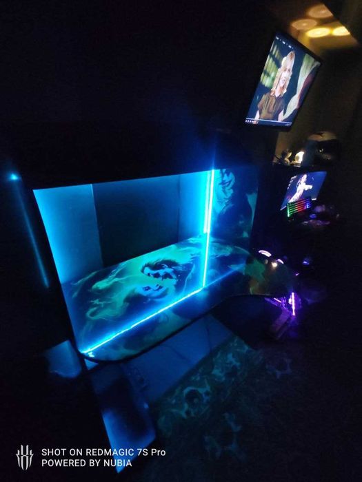 компьютерный стол