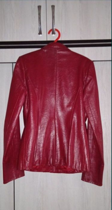 Куртка кожа бордового koja kurtka
