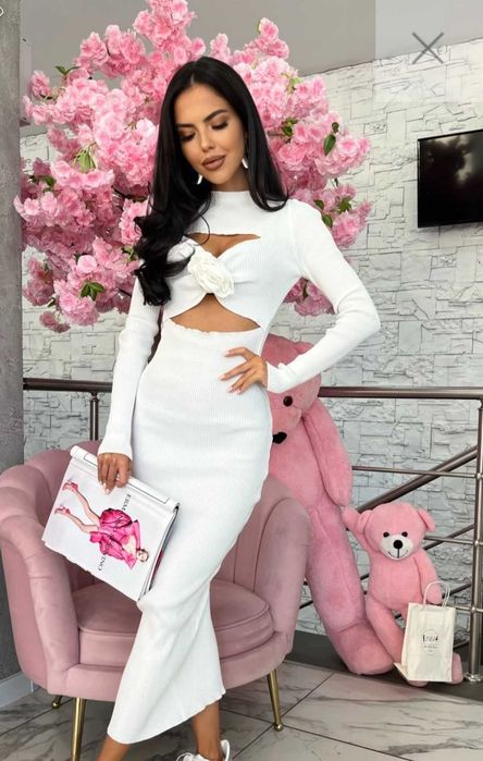 Дамска рипс рокля