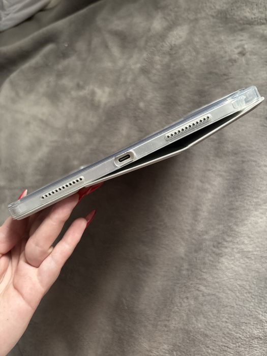 Продам Apple iPad 10.9