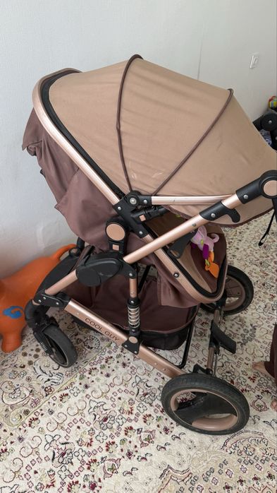 Продам детскую коляску
