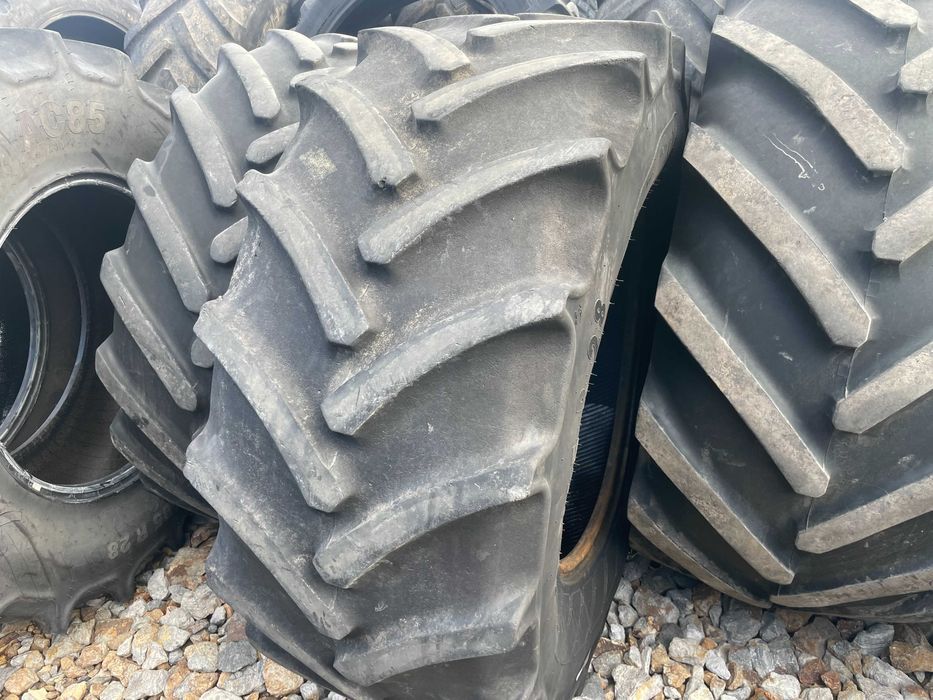 CONTINENTAL 540/65r28 anvelope radial tubeless tractor fata john deere