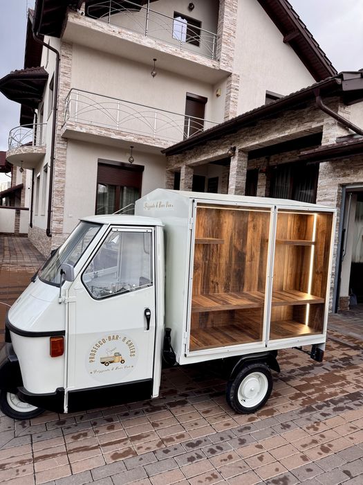 Piaggio Ape/ prosecco Van/ frizzante/ inchiriere