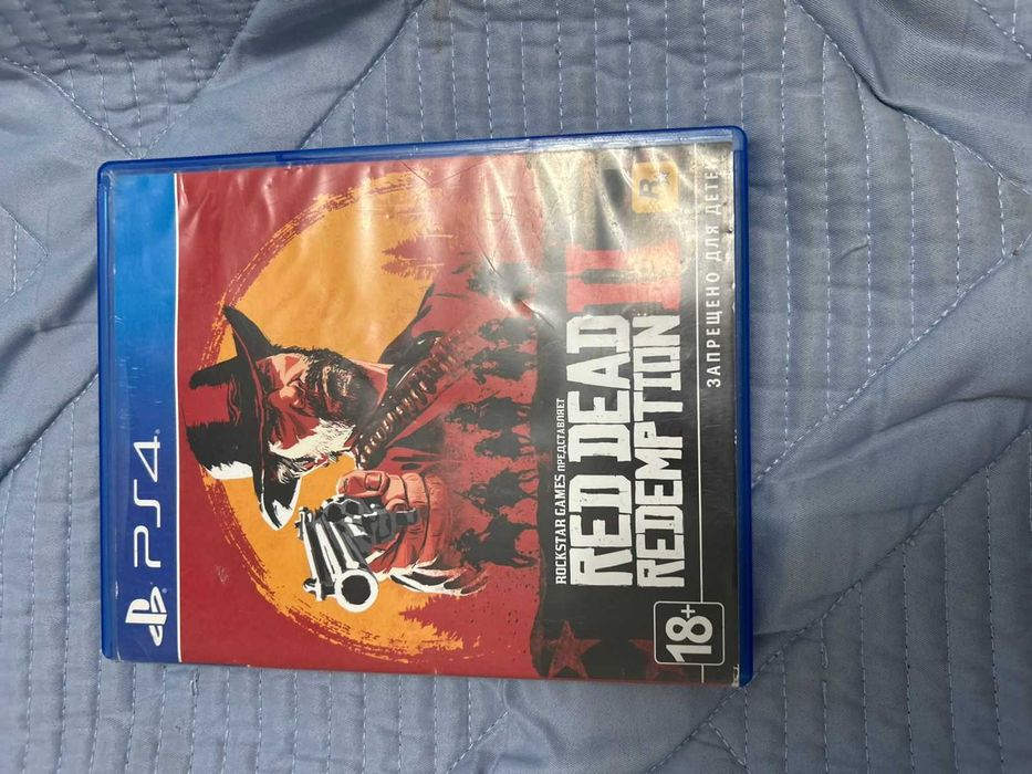 Плейстейшен 4 б/у с 9 играми