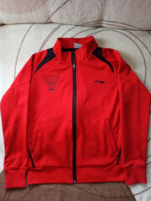 Много запазени дрехи за момче