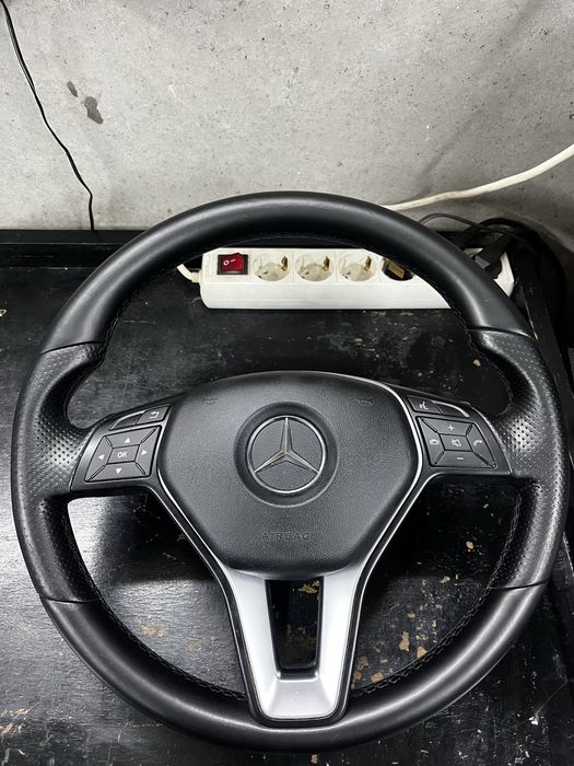 ,Махагонов волан,amg волани с пера за мерцедес w204,212,207,211,218 и