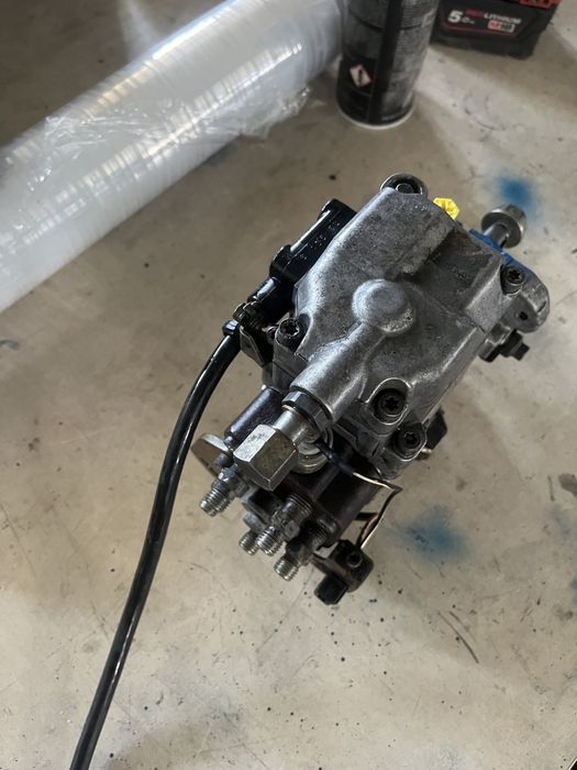 Pompa de injectie Vw Lt 2.5 cu 7 pini
