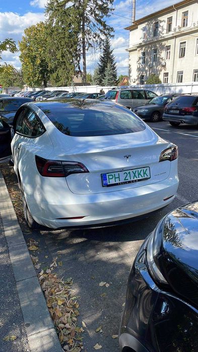 TESLA MODEL 3 Long Range, an: 2022