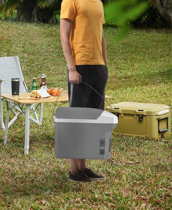 Електрическа хладилна кутия 8L за автомобил, каравна, кемпер, 12V 220V