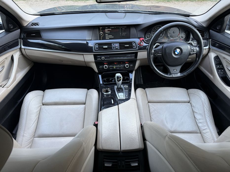 BMW 520d automat pachet M navi mare cutie cobra