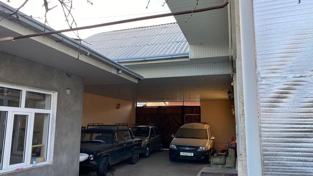 Chinobod sanatoriyasini orqasidigi mahalladan uy sotiladii