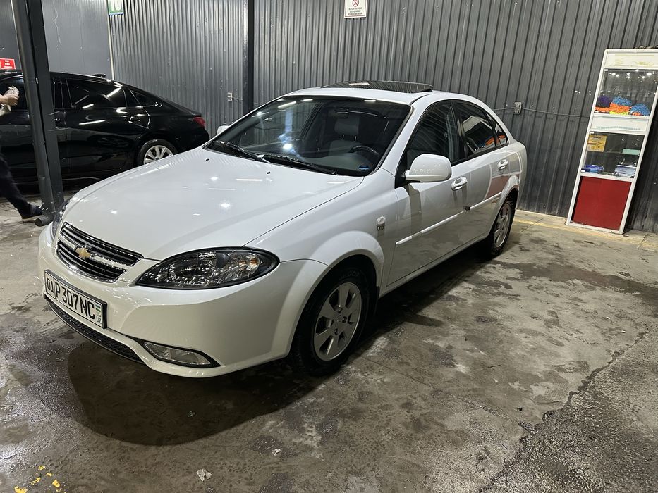 Jentra elegant plus nasiya savdoga berladi Arenda kraska toza