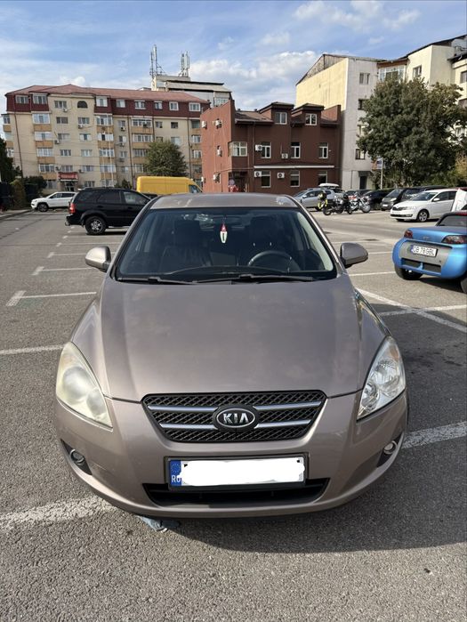 Kia Cee'd 1.6 CRDi – An 2008