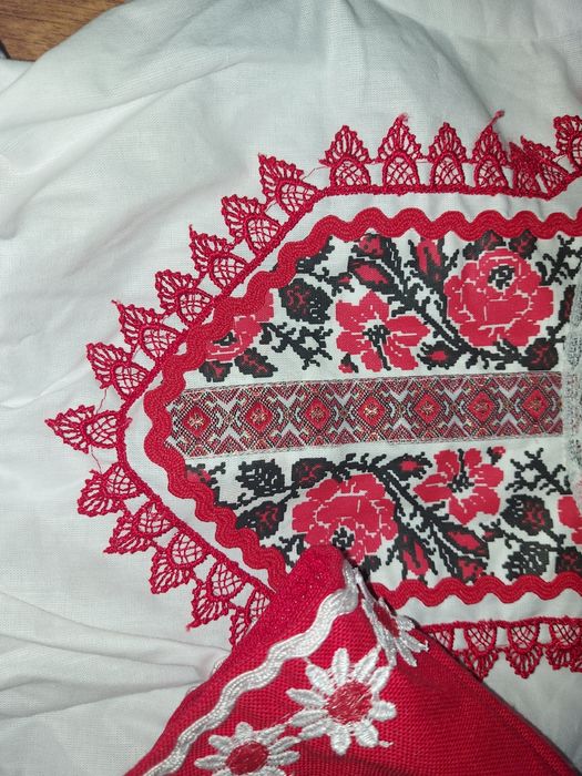 Нова народна носия рокля с шевици за бебка 1г.