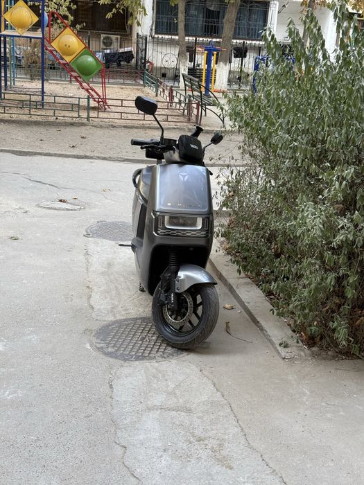 yadea e10 epoc N1 скутер 100км бир зарядда