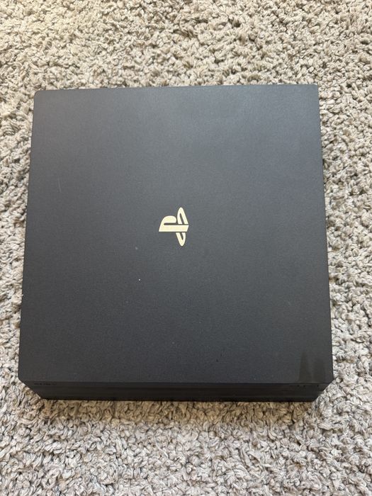 Vand PlayStation 4 Pro