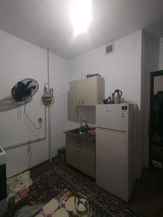 CHOSHTEPA 1 xona sotiladi