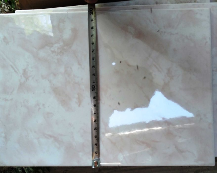 Продам керамическую плитку