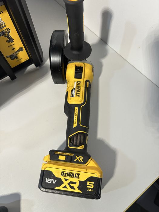 Set Dewalt flex si filetanta