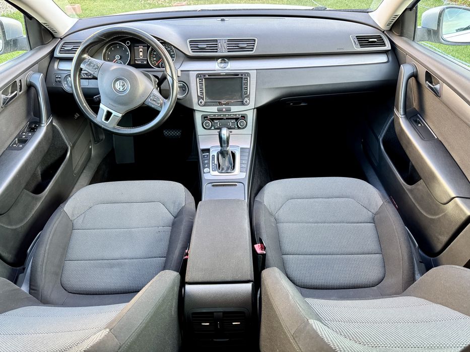 Passat B7 1.8 TSI 2011 pe benzina de 160 cp AUTOMATA berlina / limusina