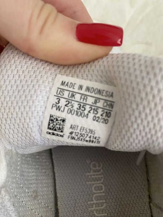 Adidas обувки 35,5  номер