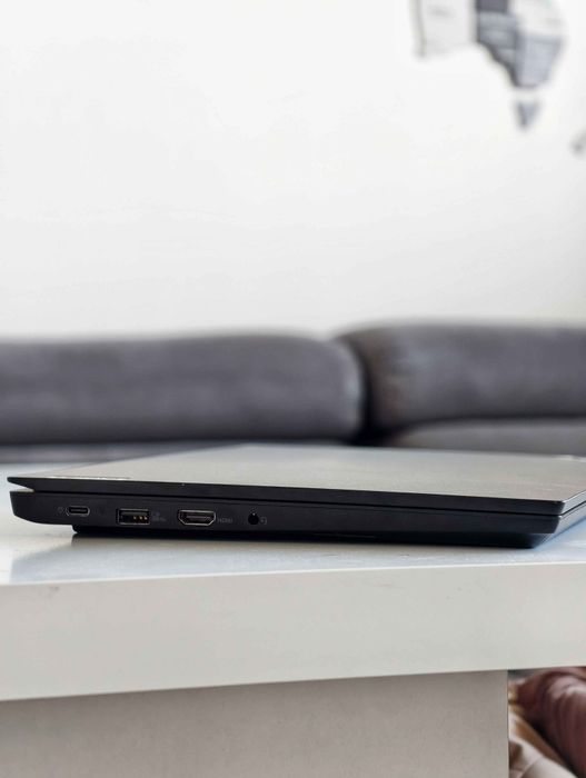 Лаптоп Lenovo ThinkPad E14 G2 AMD 7 4700 16GB RAM