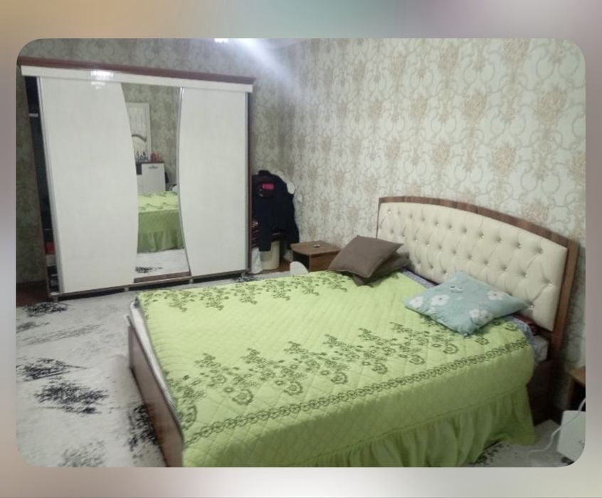 Кровать в отличном состоянии с ортопедическим матрасом