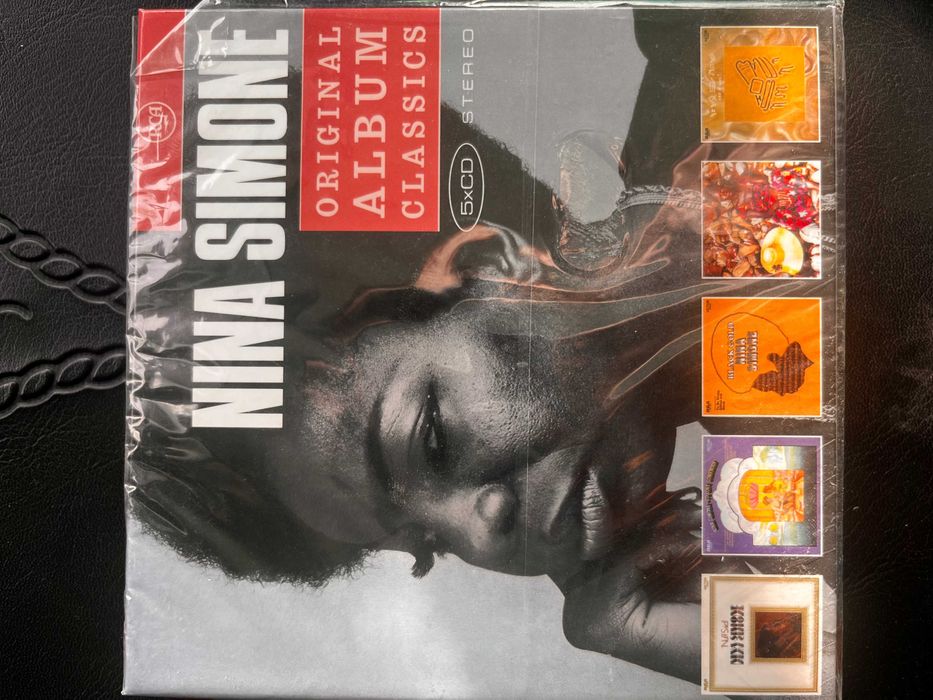 Плоча и дискове Nina Simone, U2