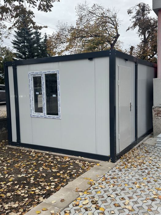Фургони и контейнери на Изплащане Мобилни тоалетни и гаражи
