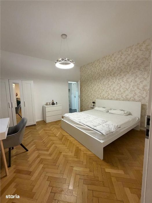 Apartament cu 3 camere in Pta Unirii Corneliu Coposu