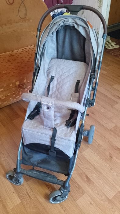Продам летнюю коляску
