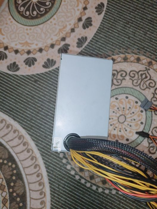 Захранване за компютър 450w на HIPRO