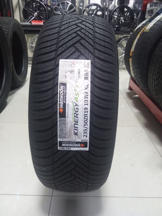 Shina Balon Hankook Kinergy 4S2 235/50R19