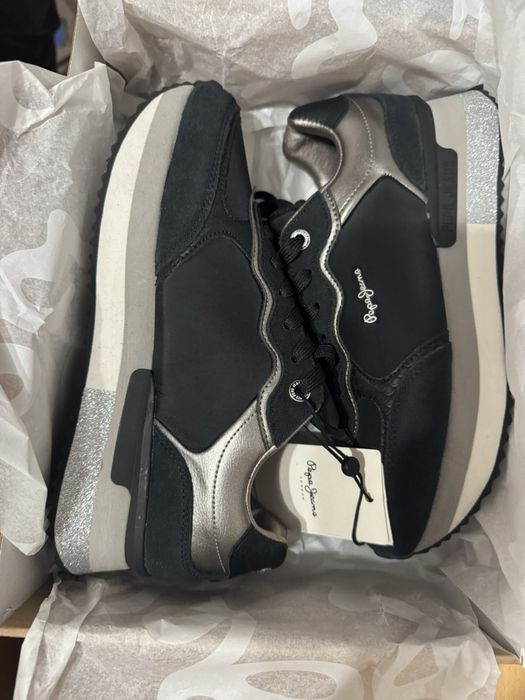 Pepe Jeans маратонки