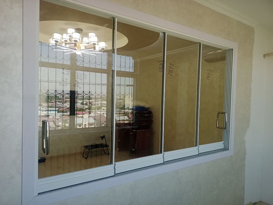 Межкомнатные стеклянные перегородки