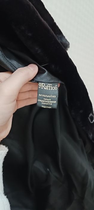 Продам шубу из мутона!