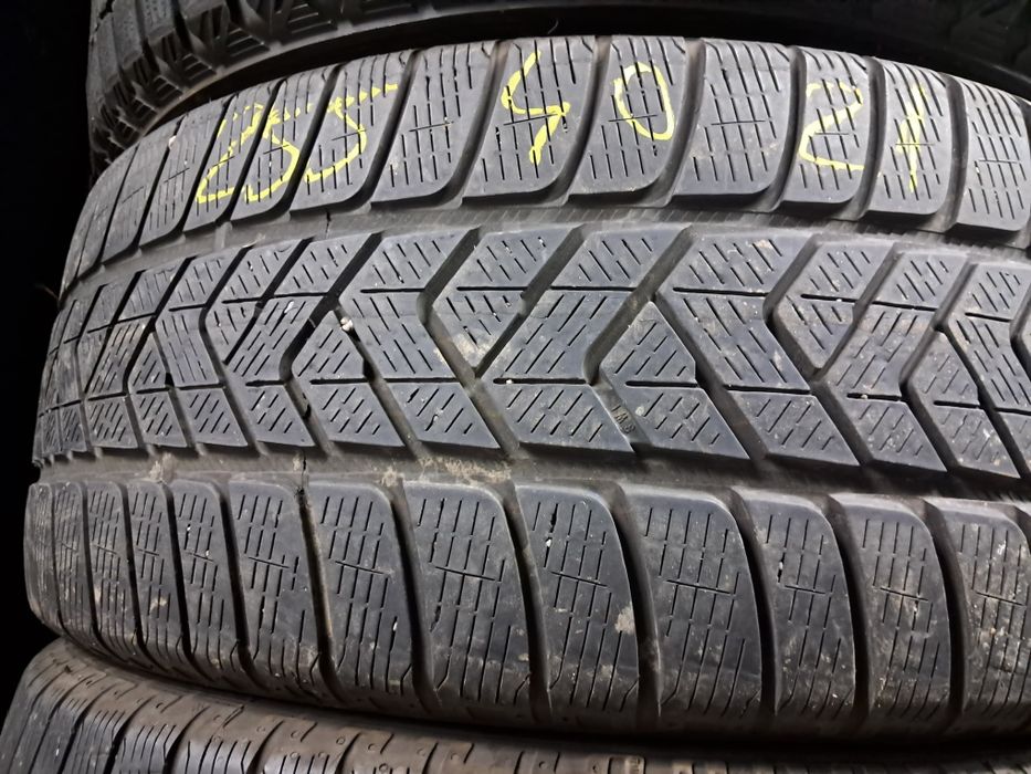 Anvelope second iarna 255 40 R21 Pirelli 2022