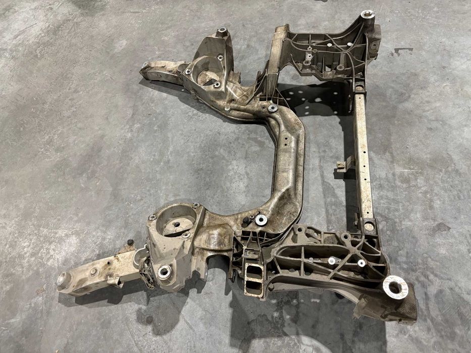 Преден мост БМВ Ф10 Ф11 Ф07 Ф06 Ф01 Ф02 Xdrive 4х4