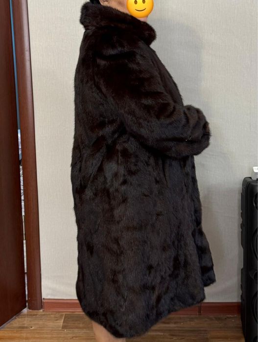 Продам норковую шубу,52 размер