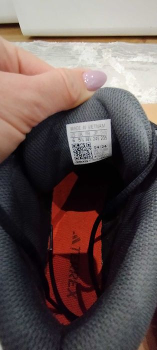 Terrex ax4r Mid Hiking 38 2/3