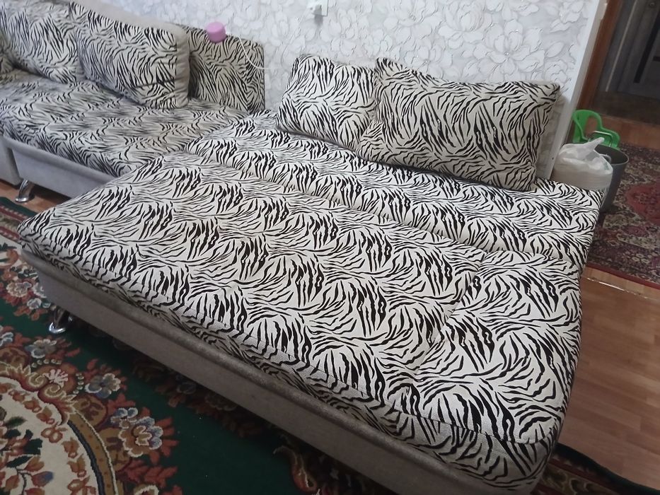 Продам диван за 90000