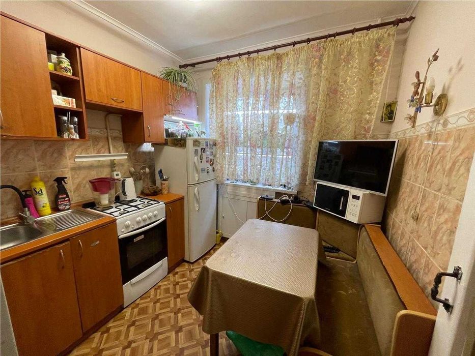 Продам 3х комнатную квартиру, город