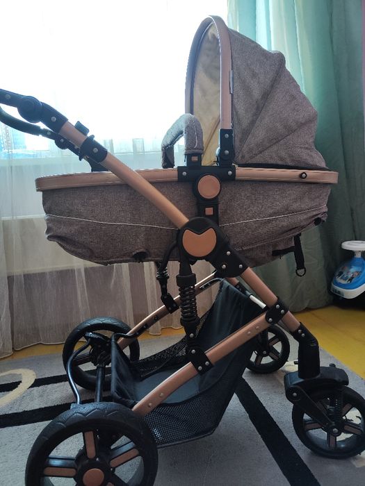 Детская коляска -трансформе