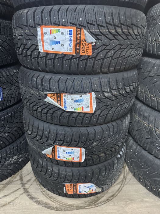Шины новые зима 235/40 R19 шипы донгелек