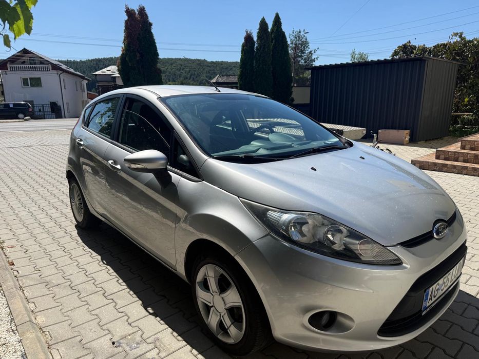 Ford Fiesta benzina 2011
