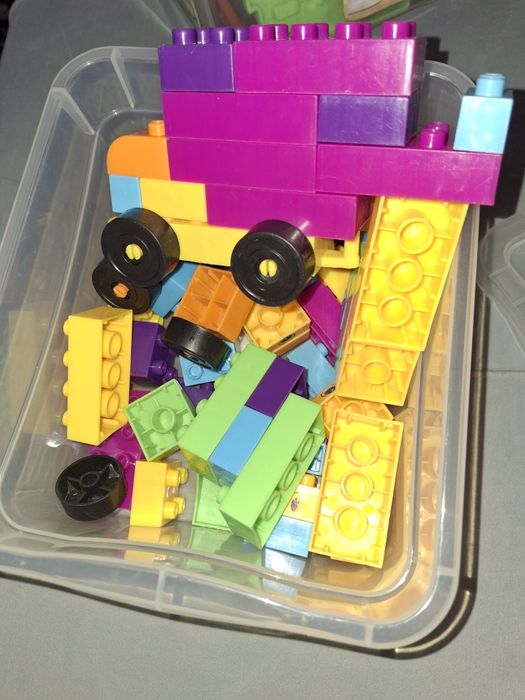 Конструкторы для малышей, листайте