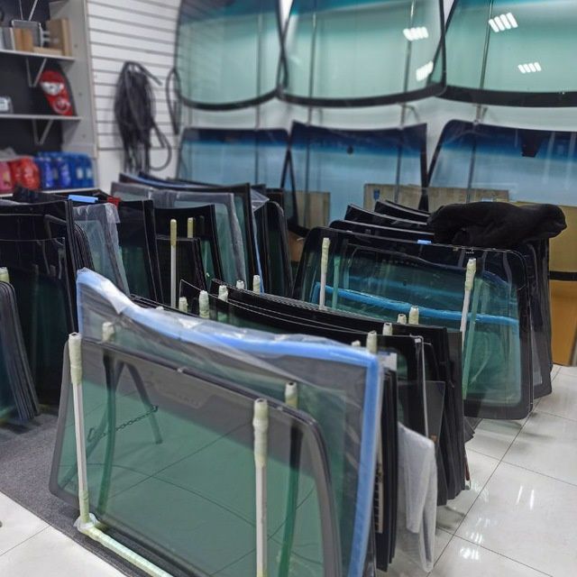 Avtooyna avto steklo