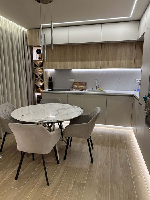 Тристаен апартамент в ж.к. Кръстова вада! До мол Парадайс!